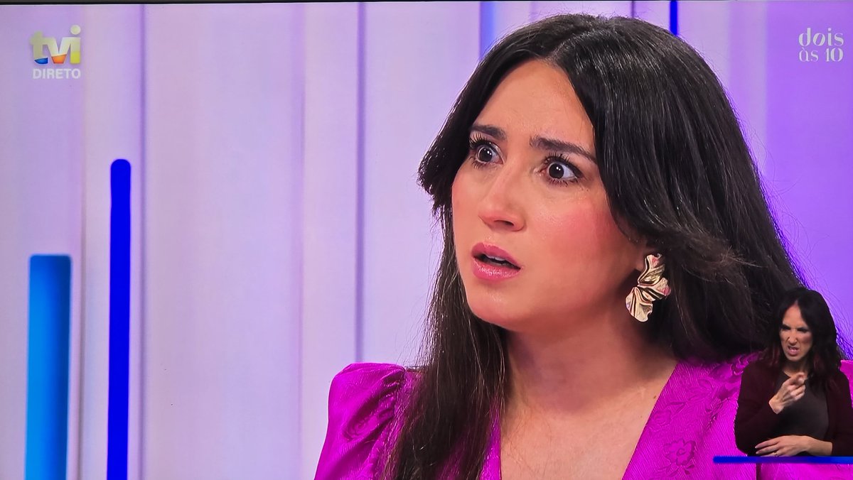 Fiel a mim mesma... oh Ana não gostava de ti dentro da casa e continuo a não gostar... temos pena... mete nivea 😌
#sstvi