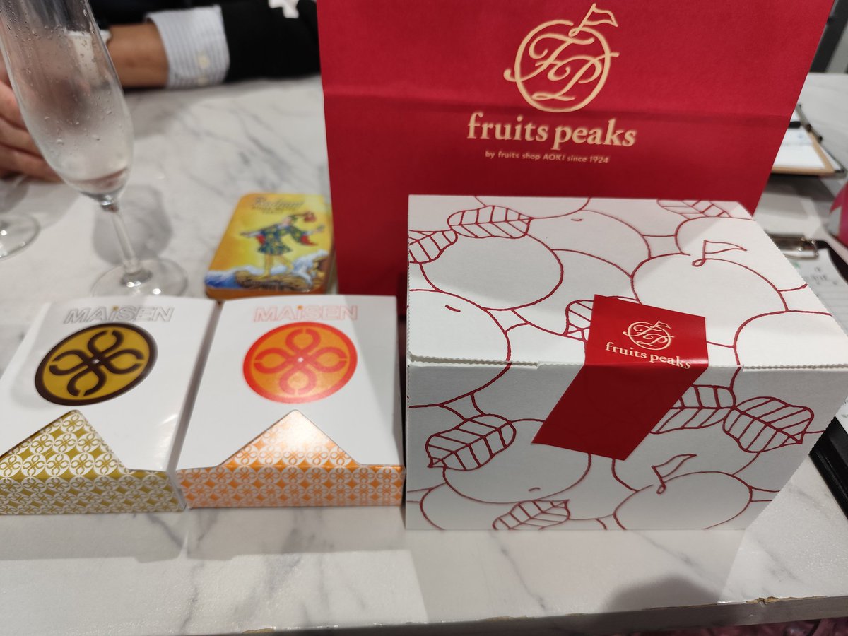 あかね tweet media