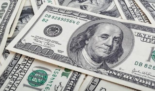 الدولار يكسر حاجز الـ 53 جنيهاً .. تحرك طفيف بمنتصف تعاملات الأربعاء👇
is.gd/lpbSqj