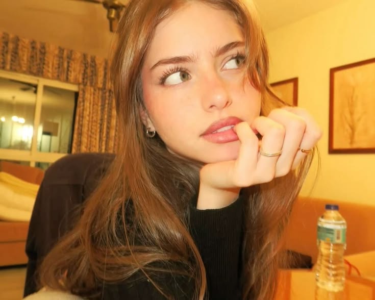 Arabella J.Miller tweet media