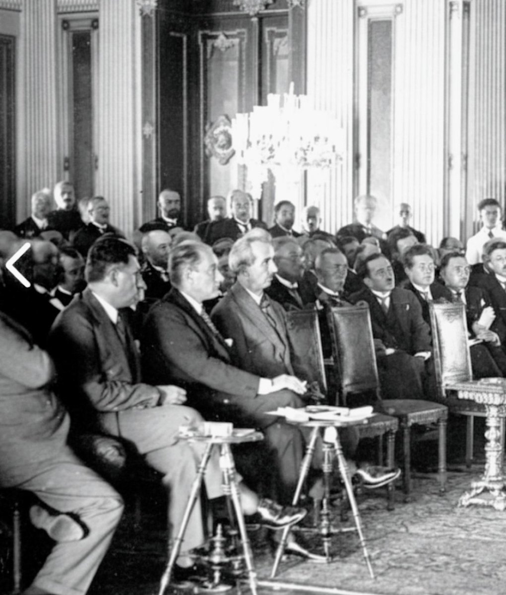 AsiLsiLe's tweet image. Adalet kainatın ruhudur...
|🇹🇷 ATATÜRK 
|🇹🇷 #ATATÜRK