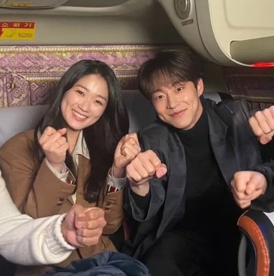 (◠ᴥ◕ʋ) tweet media