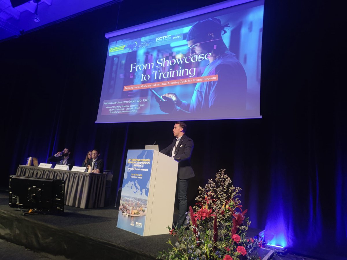 andreumartinezh's tweet photo. Amazing session analysing the role of SoMe & AI in trauma and emergency surgery at #ECTES26 🇸🇪🌍
The new digital ecosystem is revolutionising surgical education.
👉Exposure ≠ education/training
Avoid becoming passive learners and domain the algorithm to shape competence🫰🏼 https://t.co/3hlEFIU9jr