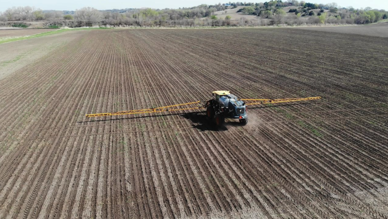 StreamlineAgLLC's tweet photo. Sulfur is necessary for chlorophyll production, protein and enzyme synthesis, and nitrogen use efficiency. CropFit Sulfur 17 works across corn, soybeans, wheat, edible beans, grain sorghum, sugar beets, potatoes, and alfalfa. https://t.co/nrq3Rri27j https://t.co/GQ9ujBoWI9