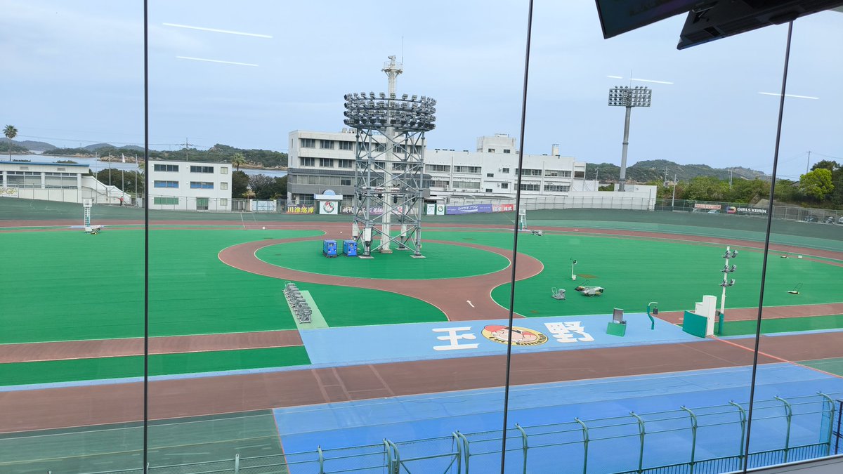 ユイト tweet media