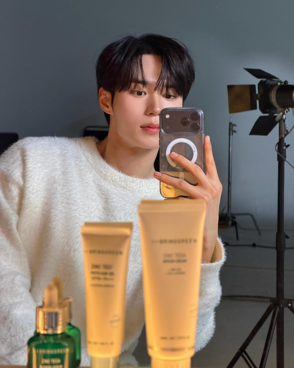 slow 로로 tweet media