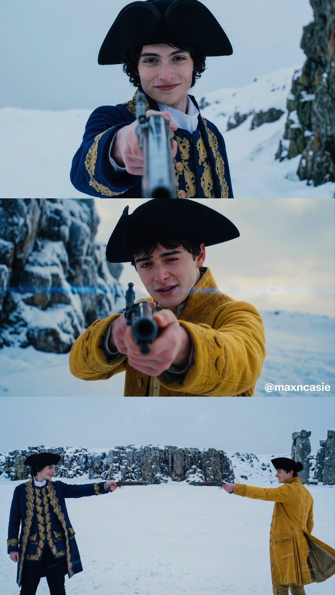 MaxnCasie tweet media