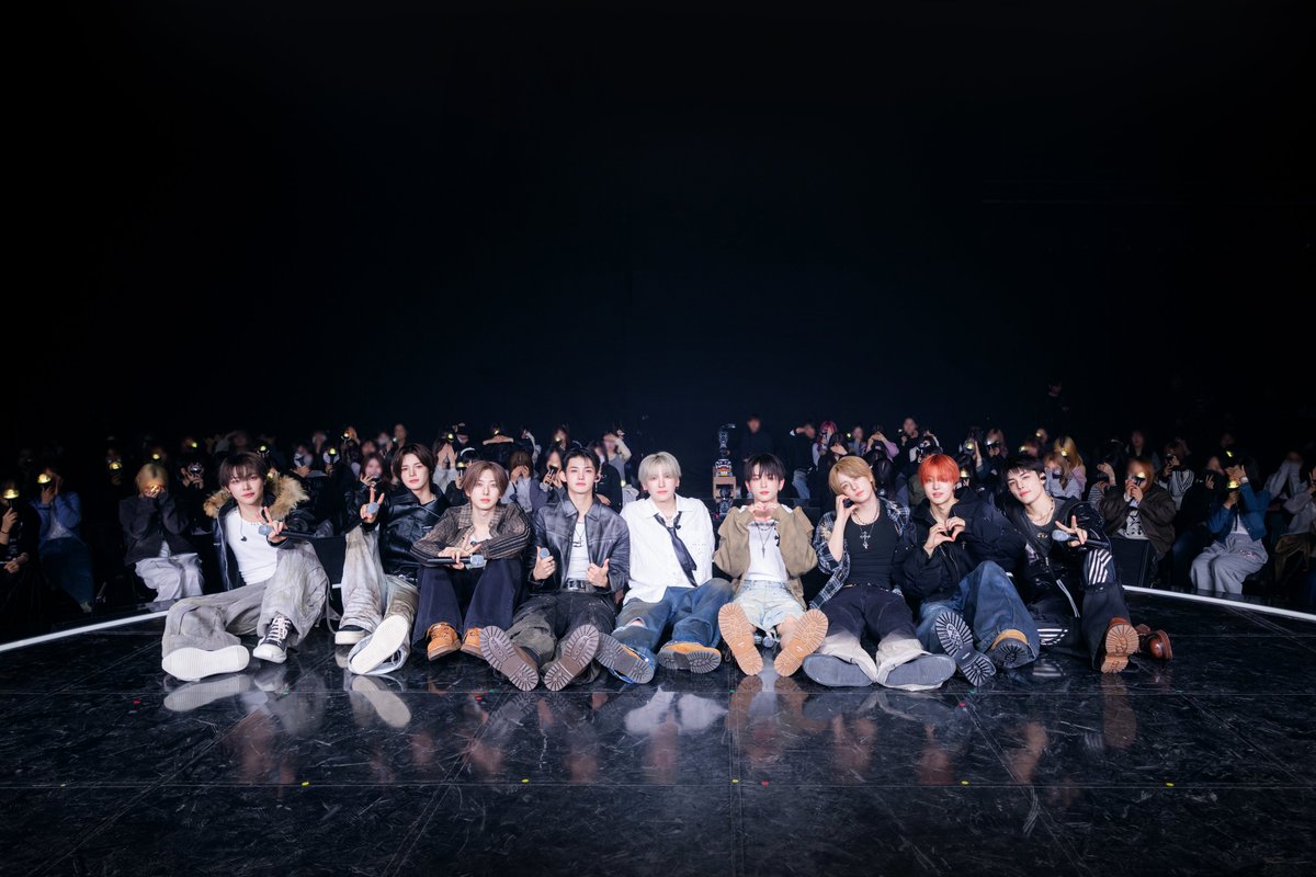 ｜비하인드 포토
｜앤팀 - Bewitched + HOTLINE (2026.03.30)

공간음향🎧라이브 'Bewitched + HOTLINE'를
유튜브 [SBSKPOP X INKIGAYO] 채널에서
지금 바로 감상하세요!🎶

#SoundBOMB360 #싸운드밤삼육공
#앤팀 #andTEAM #Bewitched #HOTLINE
<a href="/andTEAMofficial/">&TEAM OFFICIAL</a>