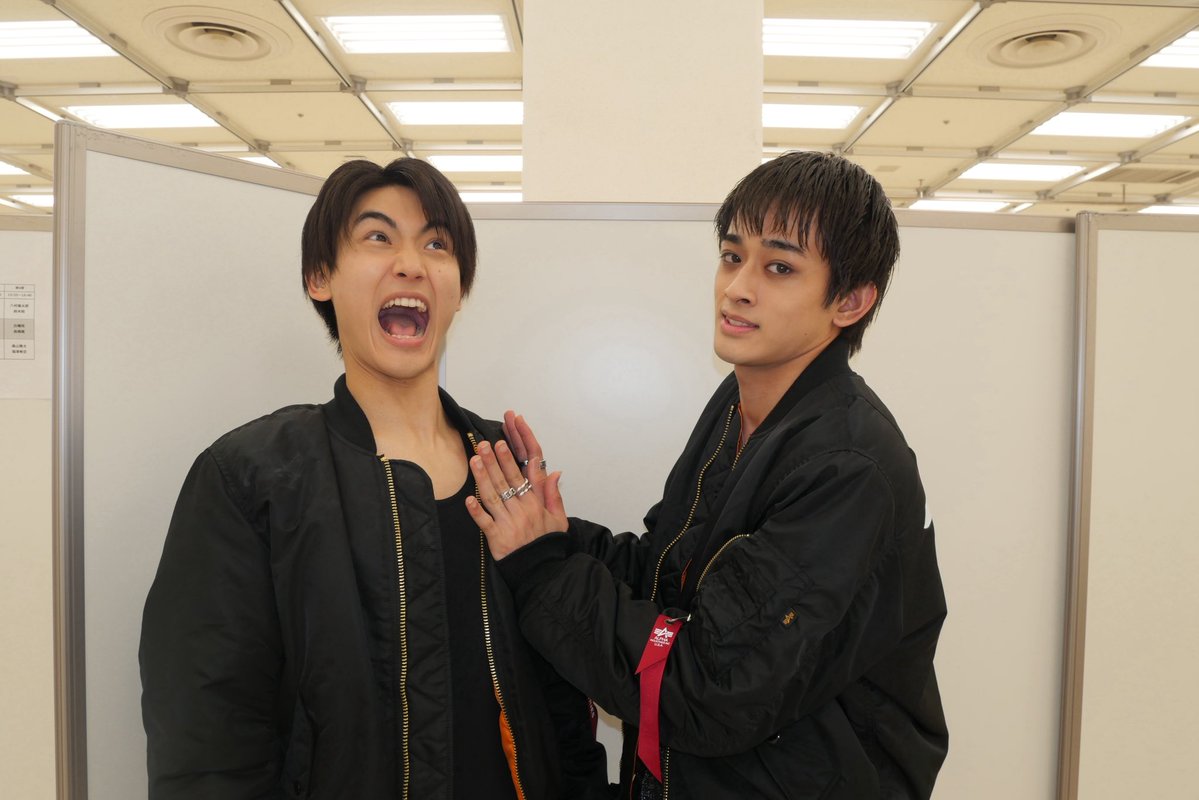 watwing_info's tweet image. #WATWING 「 #honest 」発売記念
フォトセッション会 ありがとうございました！

メンバー同士のモノマネ部🤞

だれのどのマネが1番上手でしたか？？