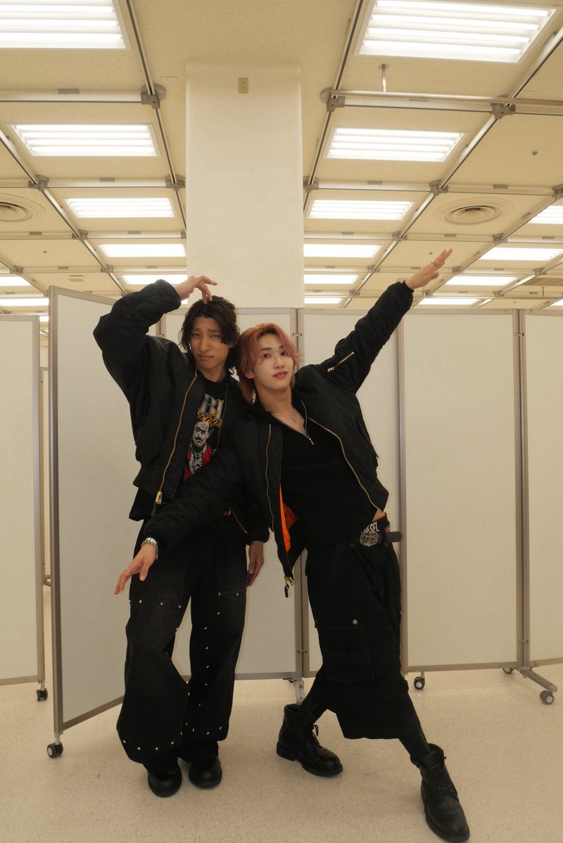watwing_info's tweet image. #WATWING 「 #honest 」発売記念
フォトセッション会 ありがとうございました！

メンバー同士のモノマネ部🤞

だれのどのマネが1番上手でしたか？？