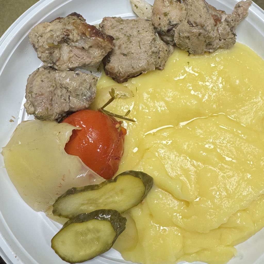 Хорт бля tweet media