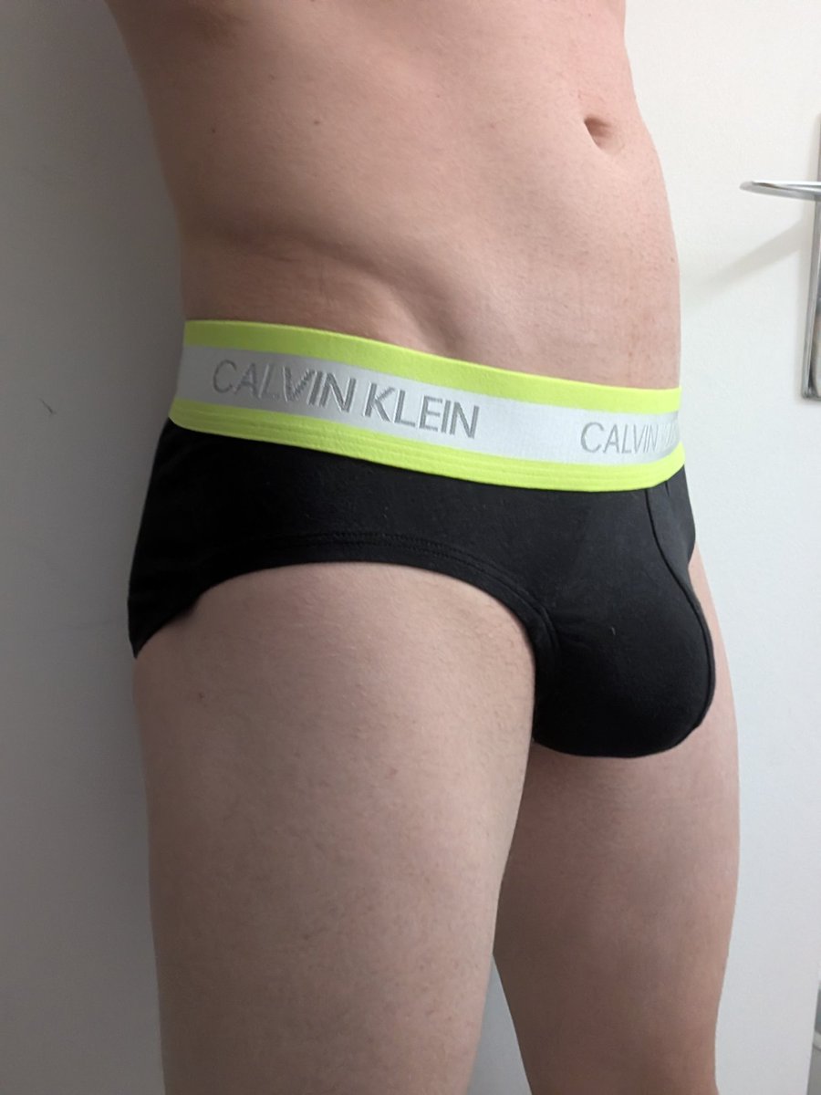 50NuancesdeSlip tweet media