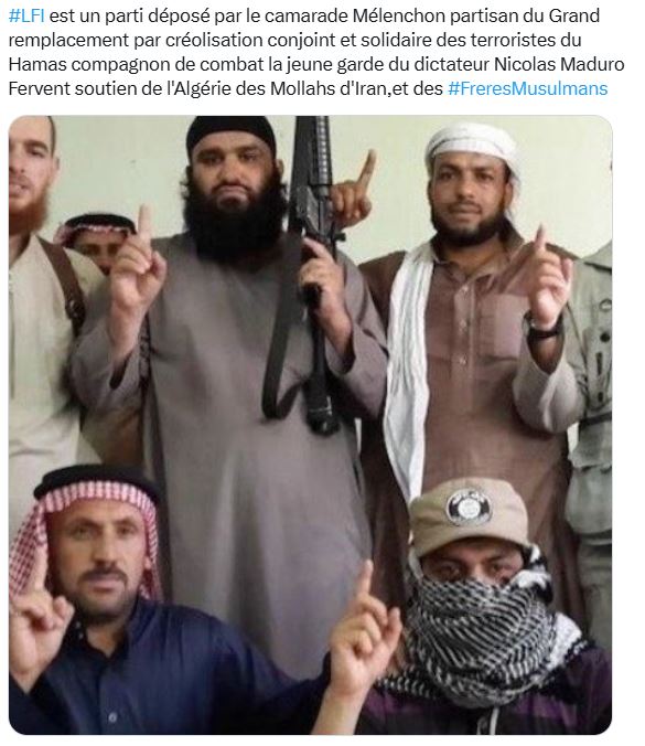 EricClaxon_'s tweet image. On sait,c'est la génération NouvelleFrance sbires #LFI recruté sur #TikTok pour ne pas dire "cerveaux vides"  tout ce qui contredit le gourou antisémite Mélenchon est d'extrême droite raciste Islamophobe,fasciste, colonialiste,capitaliste et des génocidaires bourgeois sionistes😉