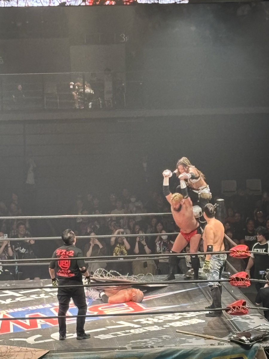 けいじ tweet media