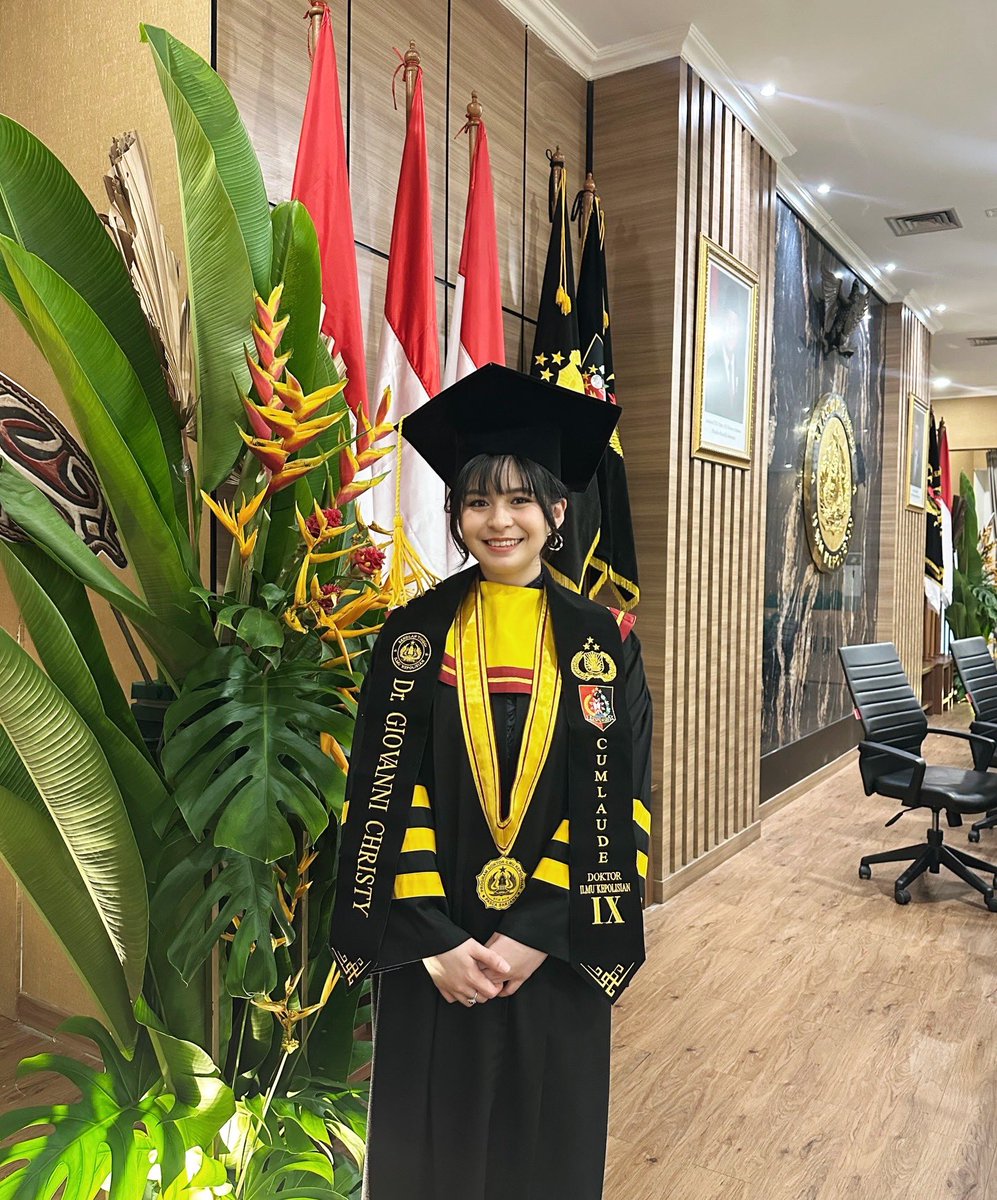 Giovanni Christy tweet media