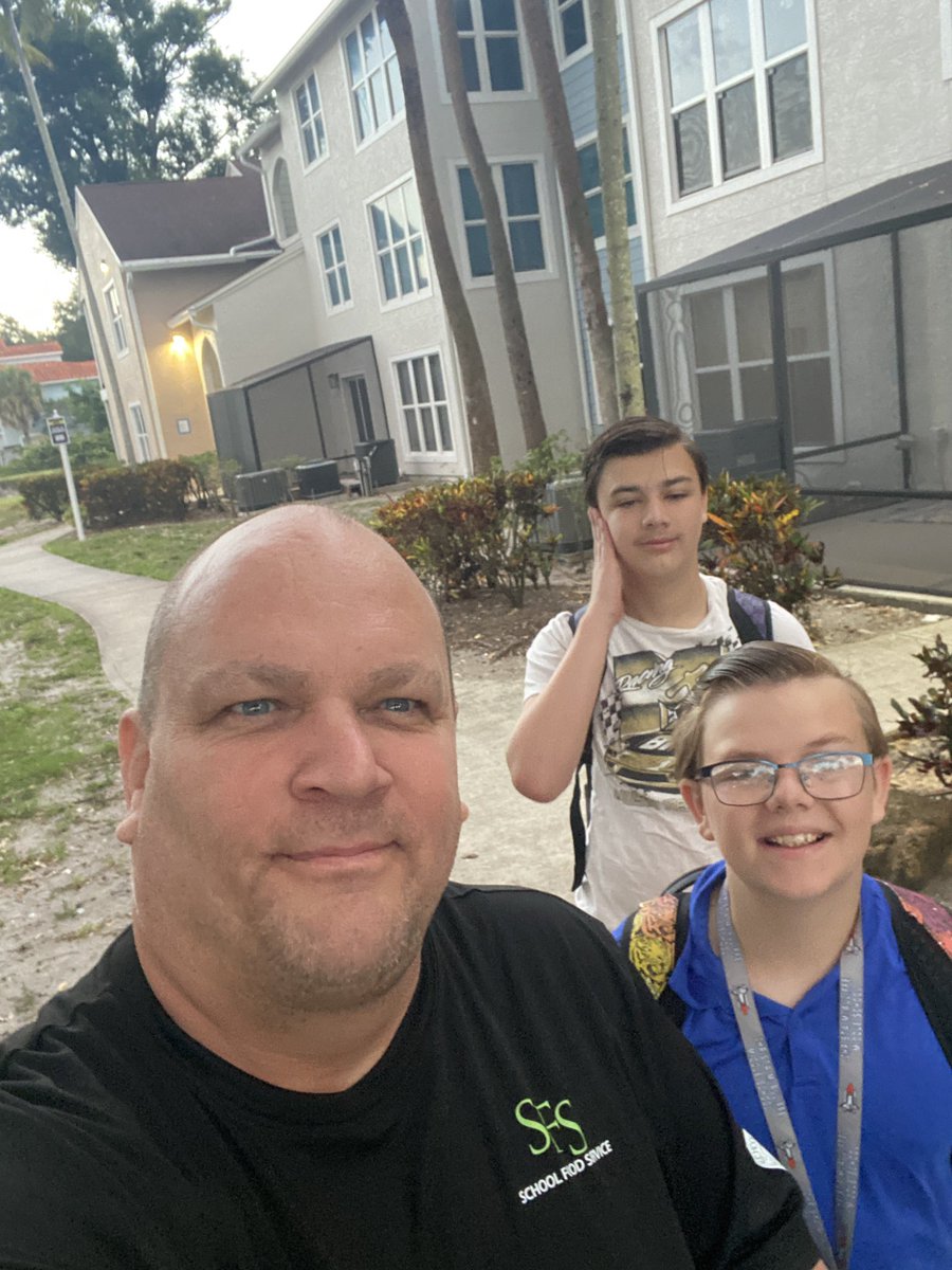 RefDaveLinton's tweet photo. Good Wednesday morning to you, from 3/4 of the Rector Boyz. The OG Rector boy being my old man Jim Rector who’s in Simcoe, Ontario ! https://t.co/tKpRm6Qq3L