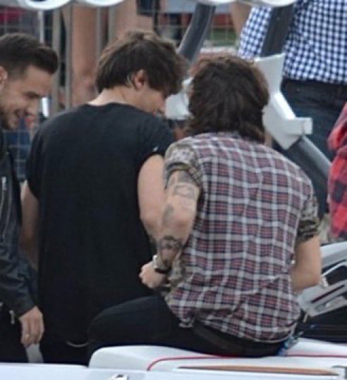 aleestyles91 tweet picture