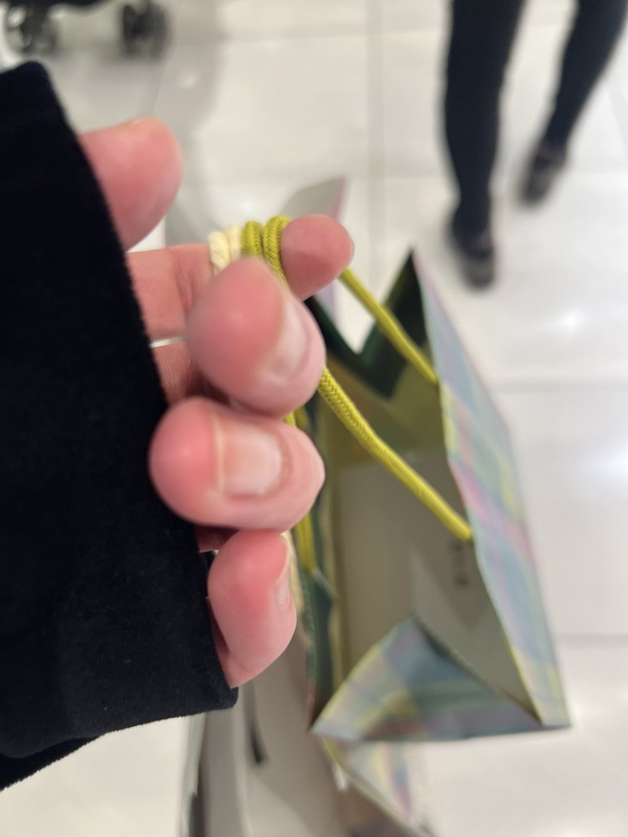 07102ban_a's tweet photo. ケーキ買ってきて��ンション⤴️ https://t.co/HHIGG7PNjZ