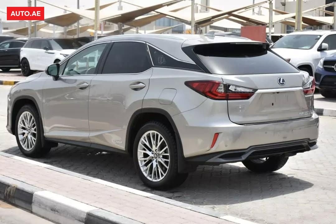 auto_ae_sale's tweet image. Sold: Lexus RX IV 2018
 263 hp  (3.5 CVT)

Price: Price on request
Location: Sharjah

auto.ae/sharjah/sale/c…

#Lexus  #RX  #Sharjah  #AlfarisUsedCars