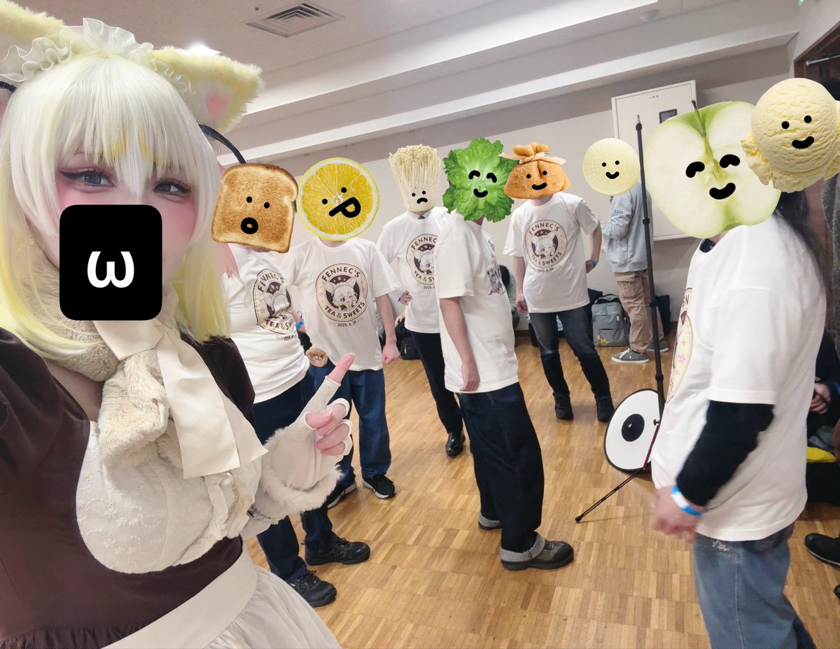 ミーアキャッ tweet media