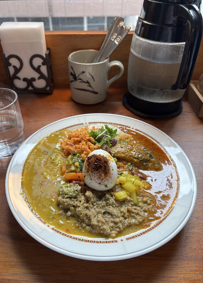 sharara714's tweet photo. 職場の先輩とカレー開拓
私とのランチが楽しみすぎて、写ルンです買っちゃったらしい、かわいいね https://t.co/58f4uwT5pc