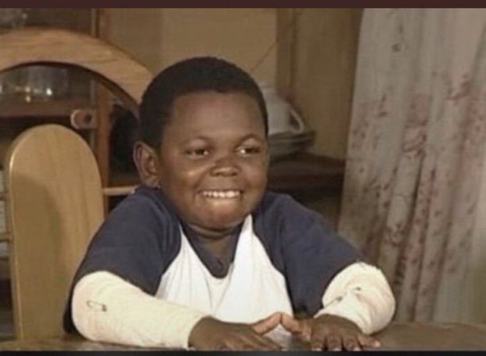 5 People tweet media