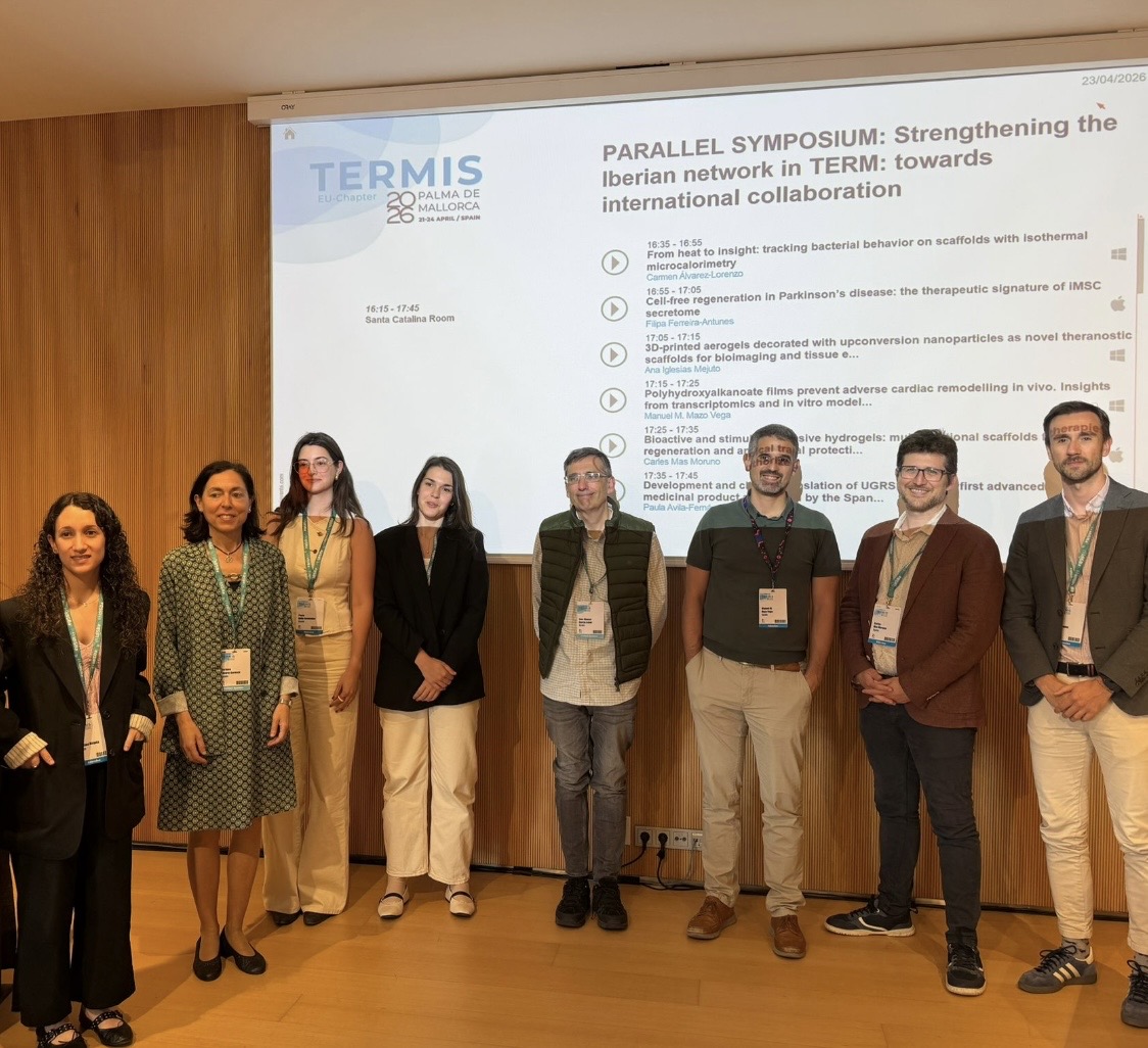AerogelsLab's tweet photo. Our postdoc Ana Iglesias presented a talk on her aerogel scaffolds featuring upconversion NPs and a poster on our lab's work on biopolymeric aerogels at #TERMIS2026 this week. 🧬

Great science and even better company with other team members from @dfarmausc @iMATUS_USC! 👏 https://t.co/1Cy2JyOgu0
