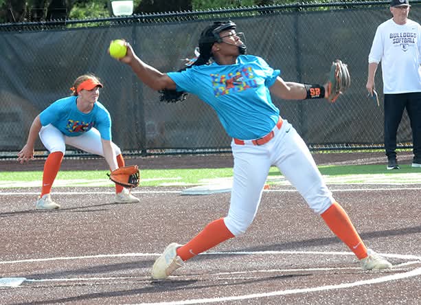 vrgphotography's tweet image. FAMU vs Alabama A&amp;amp;M! 

#famusoftball #SWAC #SWACSoftball #VRGPhotography #FAMU