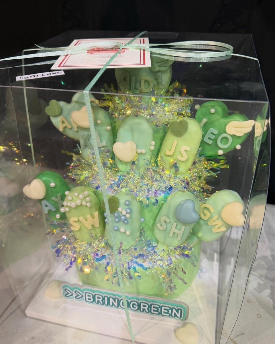 blue🎱 tweet media