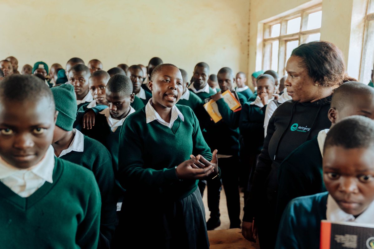 FMFound's tweet photo. The results show increased knowledge, improved attitudes, and positive behavior change among both teachers and students. This reinforces that true empowerment goes beyond information, it builds sustainable systems that drive long term, meaningful change in communities. https://t.co/qnMbus4eLE