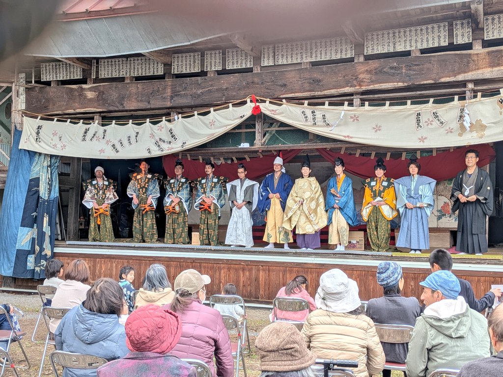 4月29日🎌 伝統ある春日根神社の『式三番叟』。神事が厳かに行なわれ