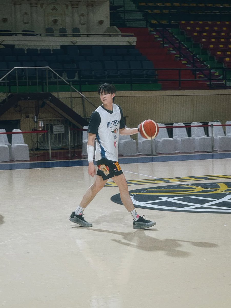 Meennicha8_ofc's tweet photo. 29.04.2026 IG : meennicha8

Unfazed.

🖇️ :  https://t.co/7nbuWEl9pj

@nichameen8
#Meennicha8 #Formoon #มีนนิชคุณ https://t.co/icI9bFiyTw