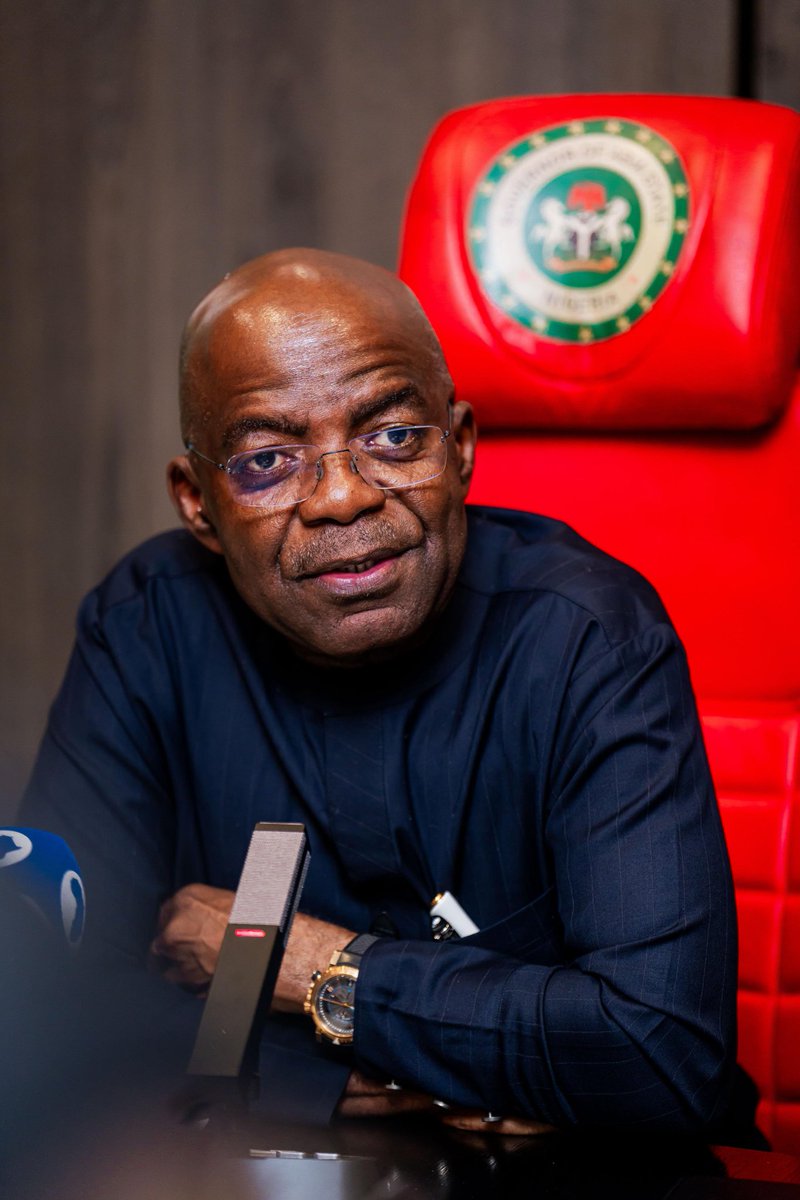 EagleForaMedia's tweet image. Gov. Alex Otti @alexottiofr should come forth for the 2027 presidential election under #Labourparty; let the ADC Coalition support him. Atiku, Obi, and co..  should support him 
 Alex Otti is the choosen one