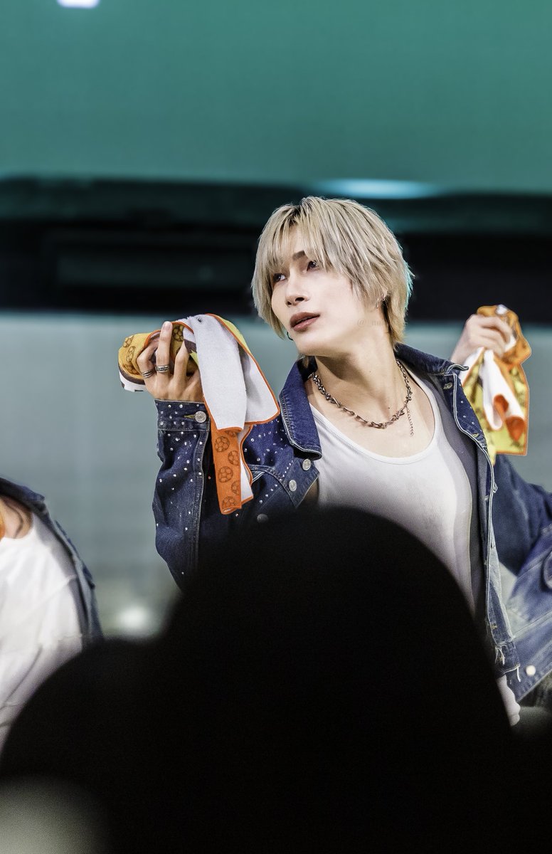 ビバホリ中に美しすぎるよ展 #UNiFY #福井巴也 #uu