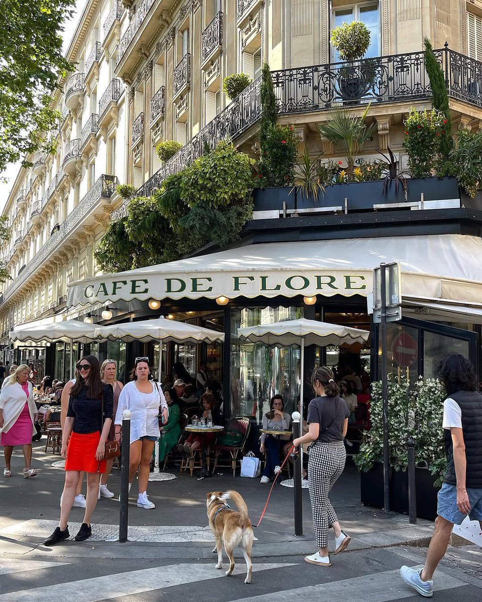 AngelBaby_798's tweet image. Today at Cafe de Flore #France 🇫🇷 #Paris #Coffee☕