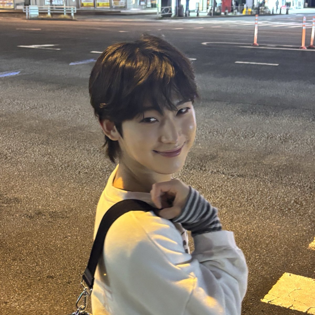 naja ☀️🦊🌻 | Finals + SN Polls tweet media