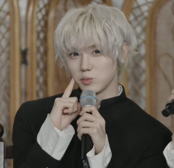 🐈‍⬛ tweet media