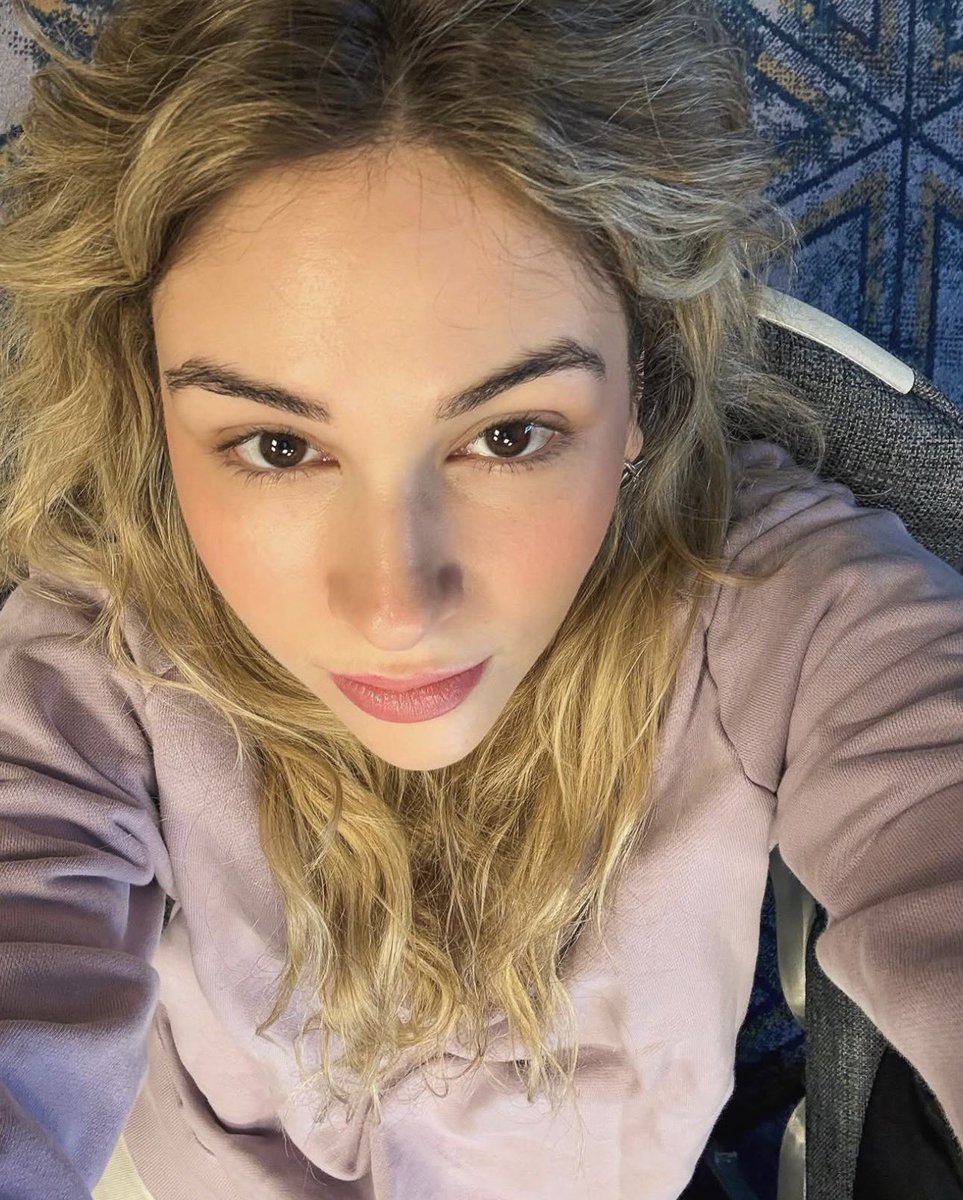 k • 🌹🎸 tweet media