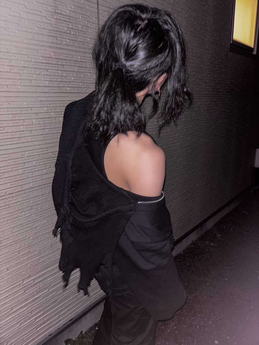 りく tweet media