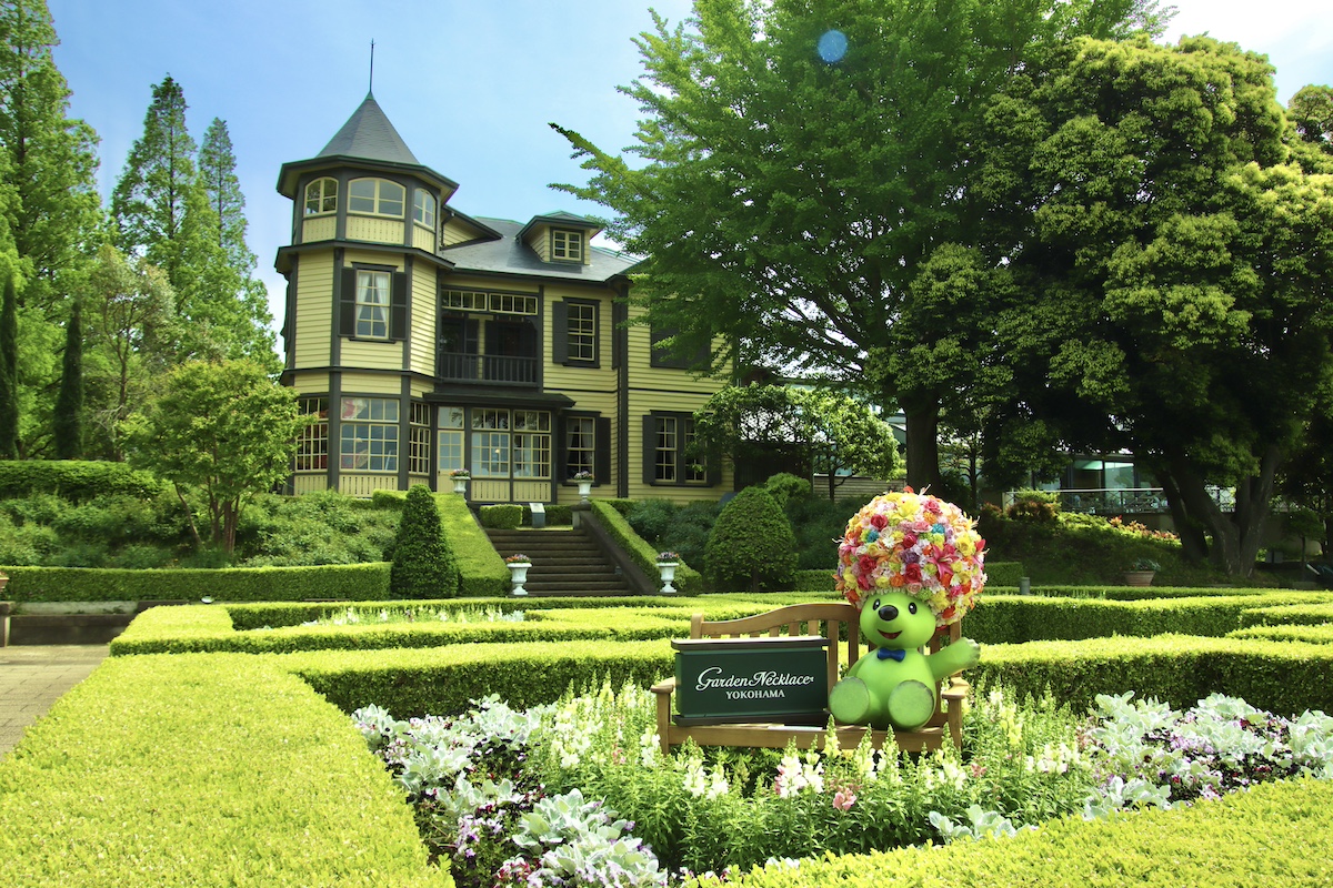 kenji787855's tweet image. 【横浜散歩】
横浜市中区：山手イタリア山庭園
撮影日：4月28日
バラの様子を見に園内へ。満開まではもう少しか。庭園内には建物が2つ。「ブラフ18番館」、「外交官の家」だ。「外交官の家」にあるバラが一番咲いている。
＃山手イタリア山庭園 ＃風景写真
#landscapephotography