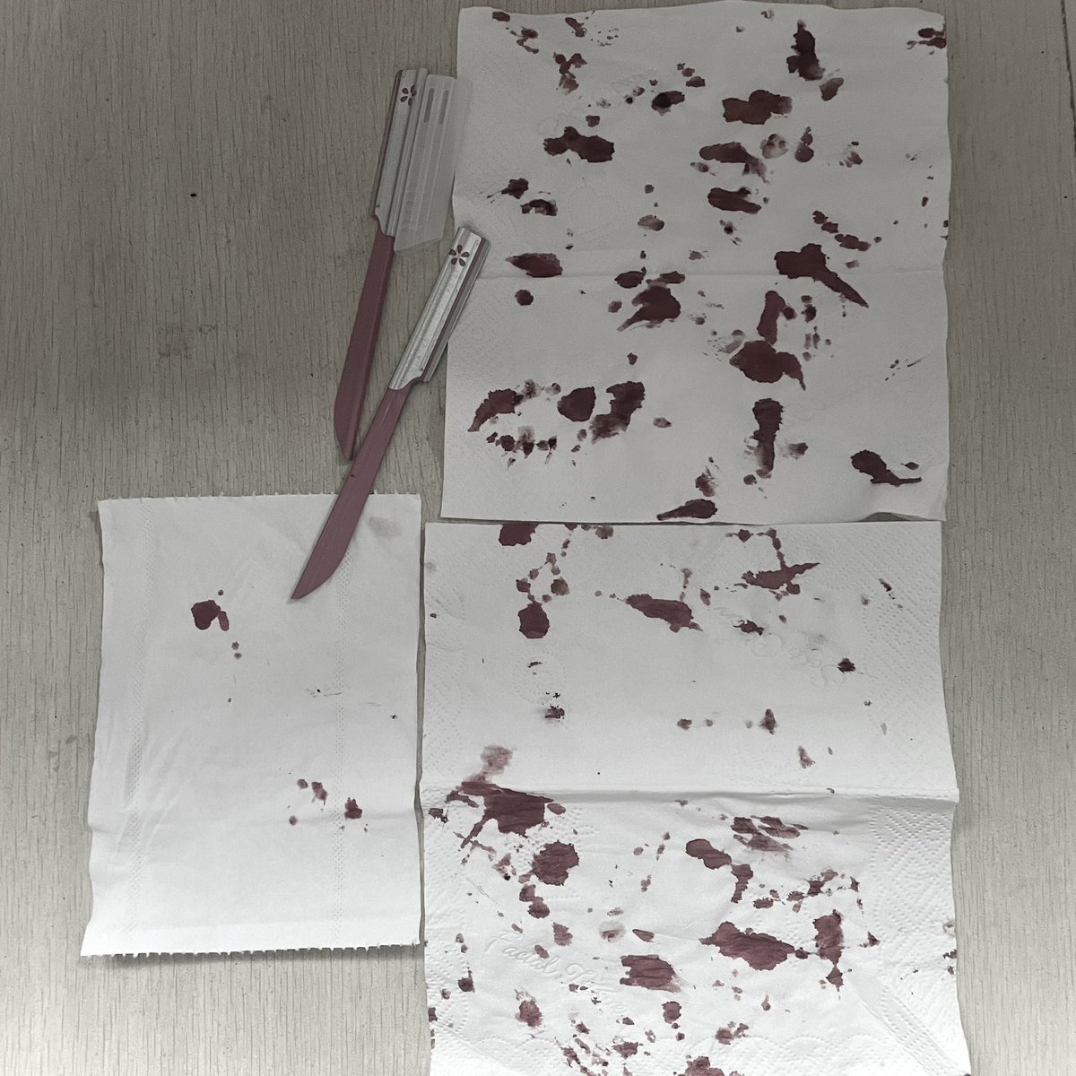 odsunlain tweet media