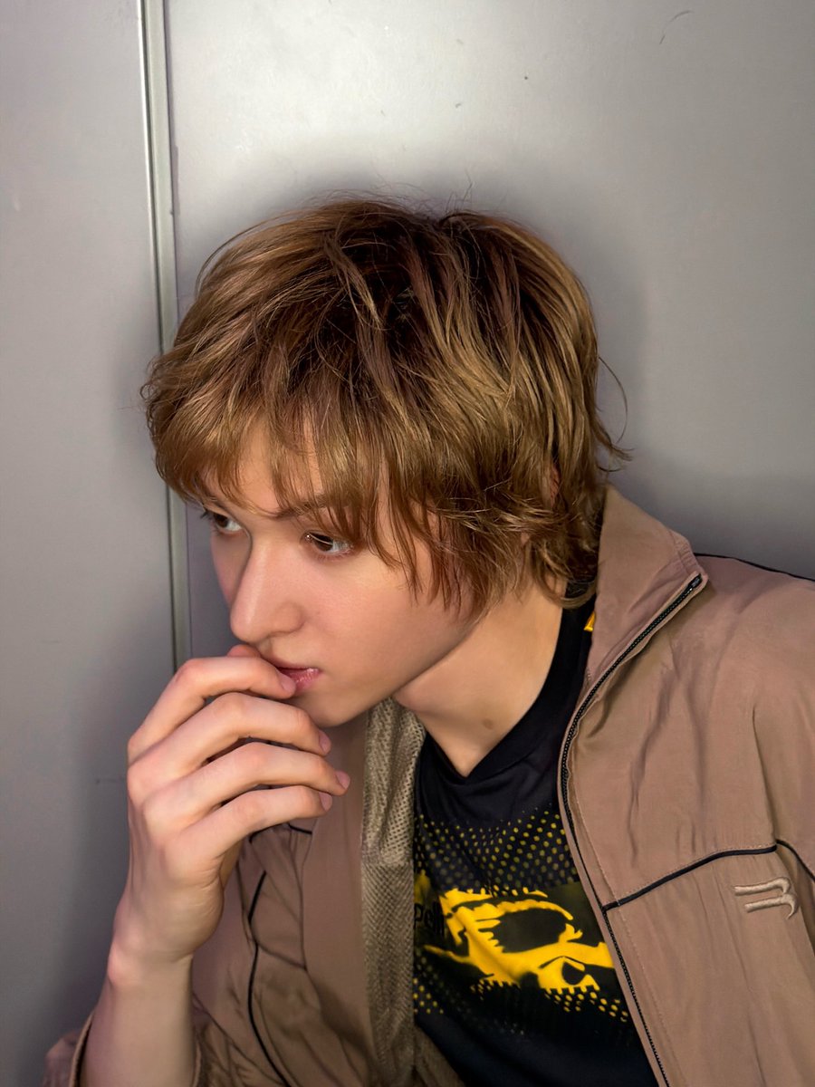 seri 🍜 𝜗𝜚˚⋆ tweet media