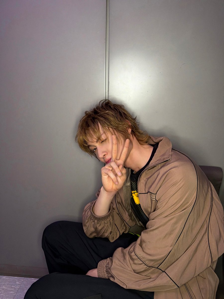 seri 🍜 𝜗𝜚˚⋆ tweet media