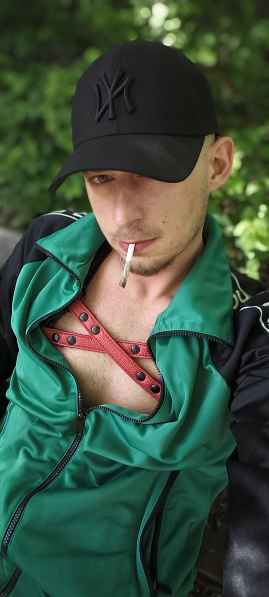 LoverBoy89HH tweet media