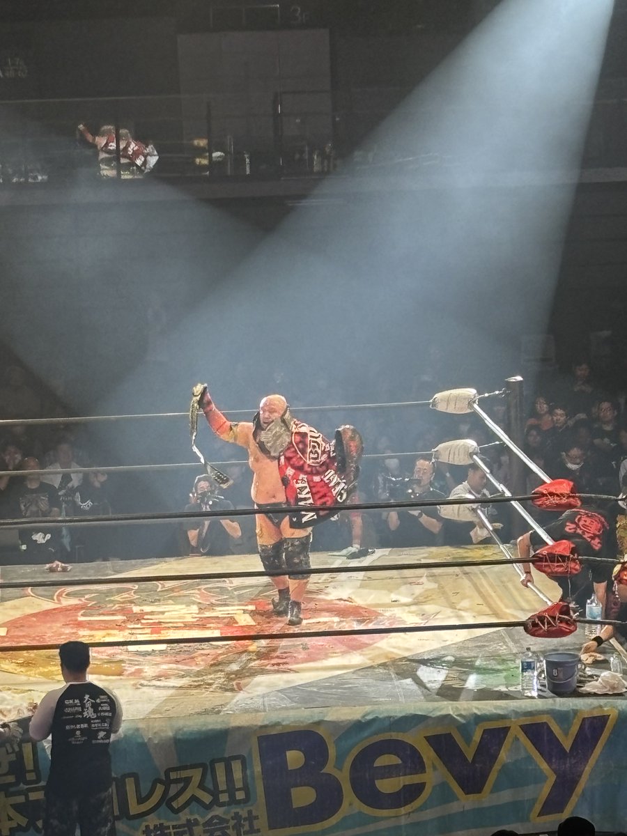 けいじ tweet media