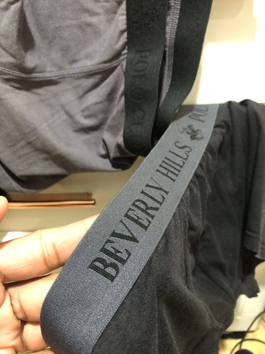 buddy_nick33's tweet image. BIVERLY HILLS POLO CLUB 🐴🏌️

ORIGINAL 💯%

Mine niyo na mga Boss all Medium size(32-34)

#boxerbrief #poloclub #underwear