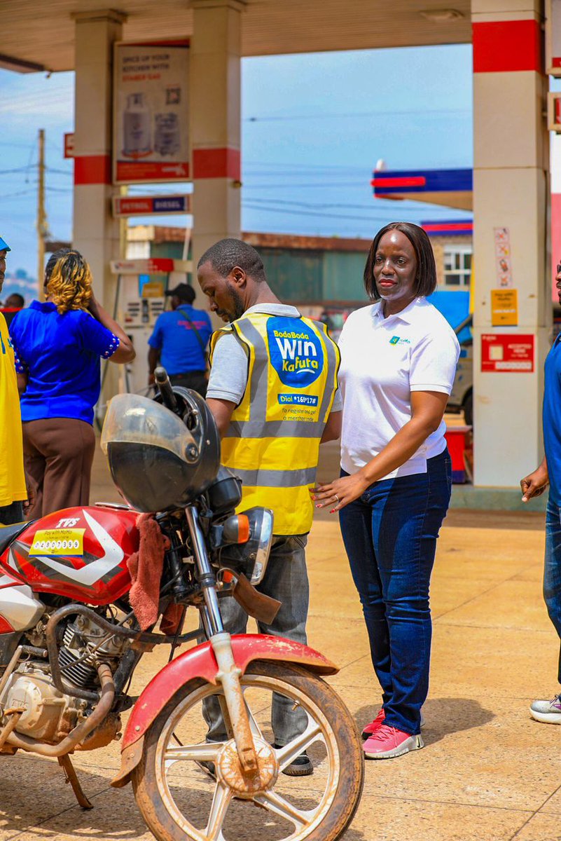 La prince😎 tweet media