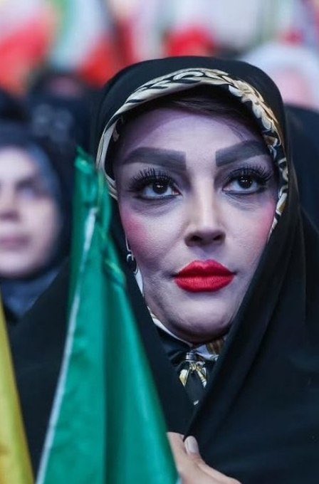 امیرعباس خان هویدا🇮🇷 tweet media