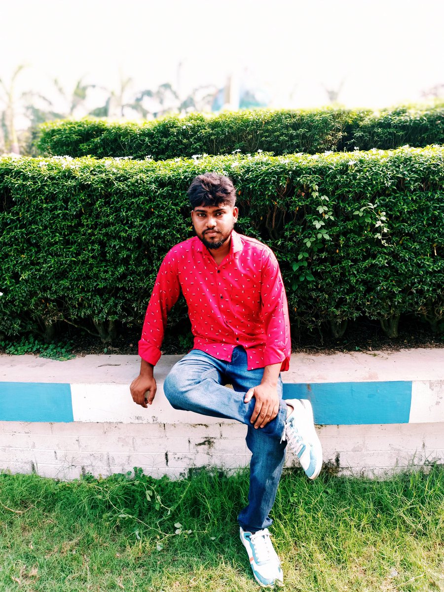 Habibul93167189's tweet image. মতিঝিল পার্কের সৌন্দর্য সত্যিই মন ছুঁয়ে যায় 🏞️💖
একটু দূরে এলেই এমন সুন্দর জায়গা অসাধারণ 🌸
#BeautifulNature #MurshidabadTrip #ExploreMore #Wanderlust 🌍📷