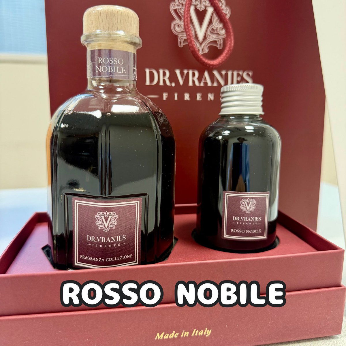 Dragon2Ik's tweet photo. 転職祝いでいただいた
DR.VRANJES「ROSSO NOBILE」

めちゃくちゃいい香り．
ワインのような深みで，空間が一気に変わります

いいスタートが切れそうです．

#転職祝い #DrVranjes #RossoNobile #ルームフレグランス #いい香 https://t.co/tvPRdB5Ns2